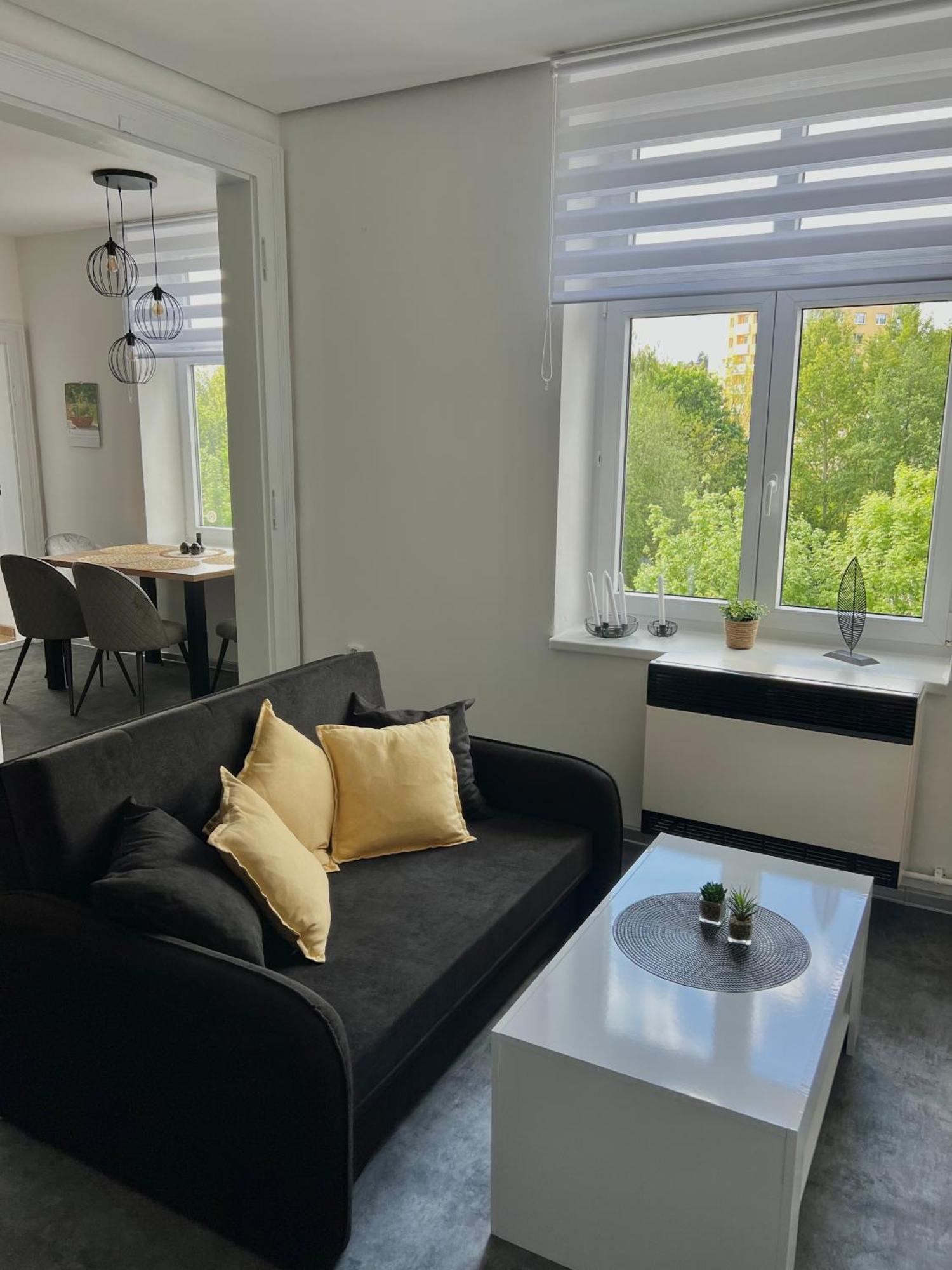 Apartman V Centru Trutnova Esterno foto